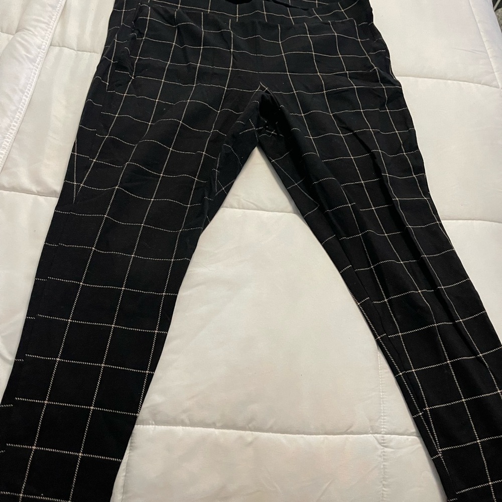Torrid Black and White Grid Leggings